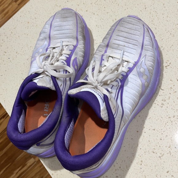 Saucony Kinvara 10 running shoes - Picture 4 of 4